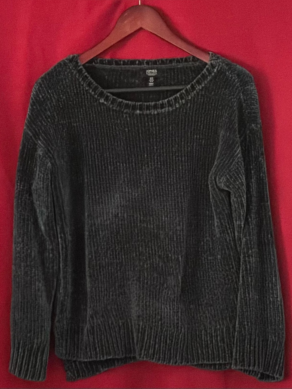 Jones New York Charcoal Ribbed Velvet Crewneck